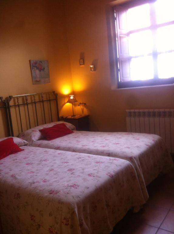 Murias de Rechivaldo Hotel Rural La Veleta الغرفة الصورة